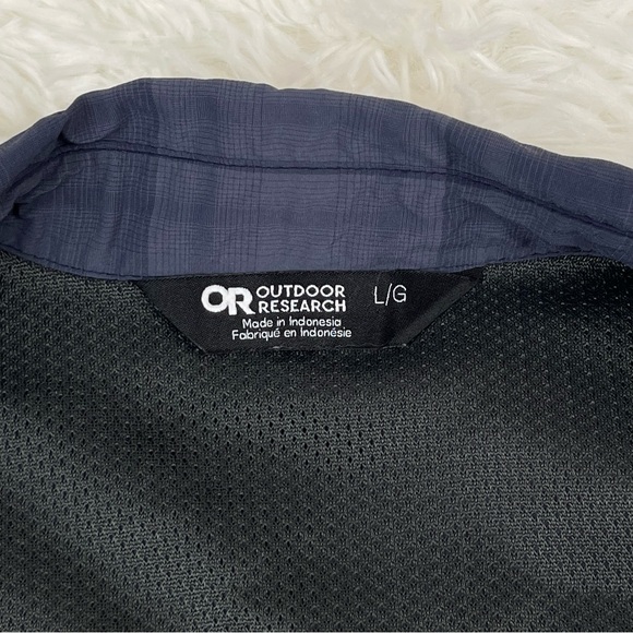 Outdoor Research Blue Grey Plaid Short Sleeve Nylon Button Down Shirt - Picture 9 of 11